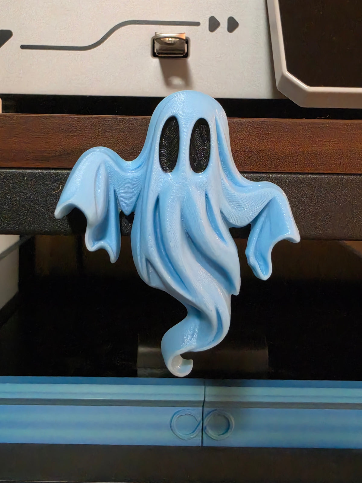 👻Blue Glow Ghosty Magnet👻